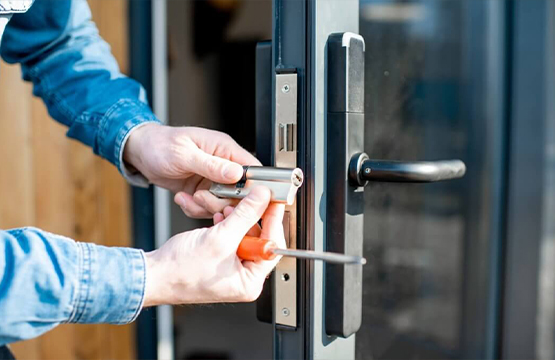 24/7-locksmith-services