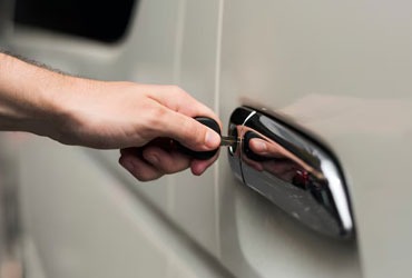 best locksmiths in Dubai 