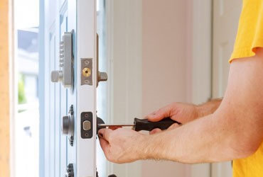 Dubai locksmith  